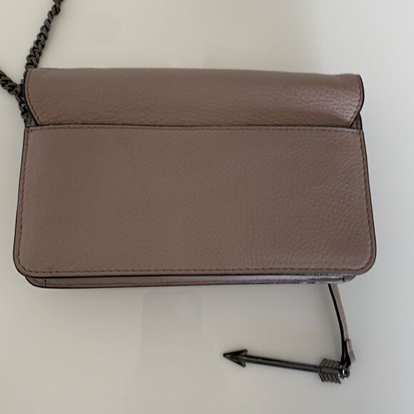 Mackage Zoey-C Leather Envelope clutch/crossbody with Gunmetal Chain Bag - Picture 9 of 12